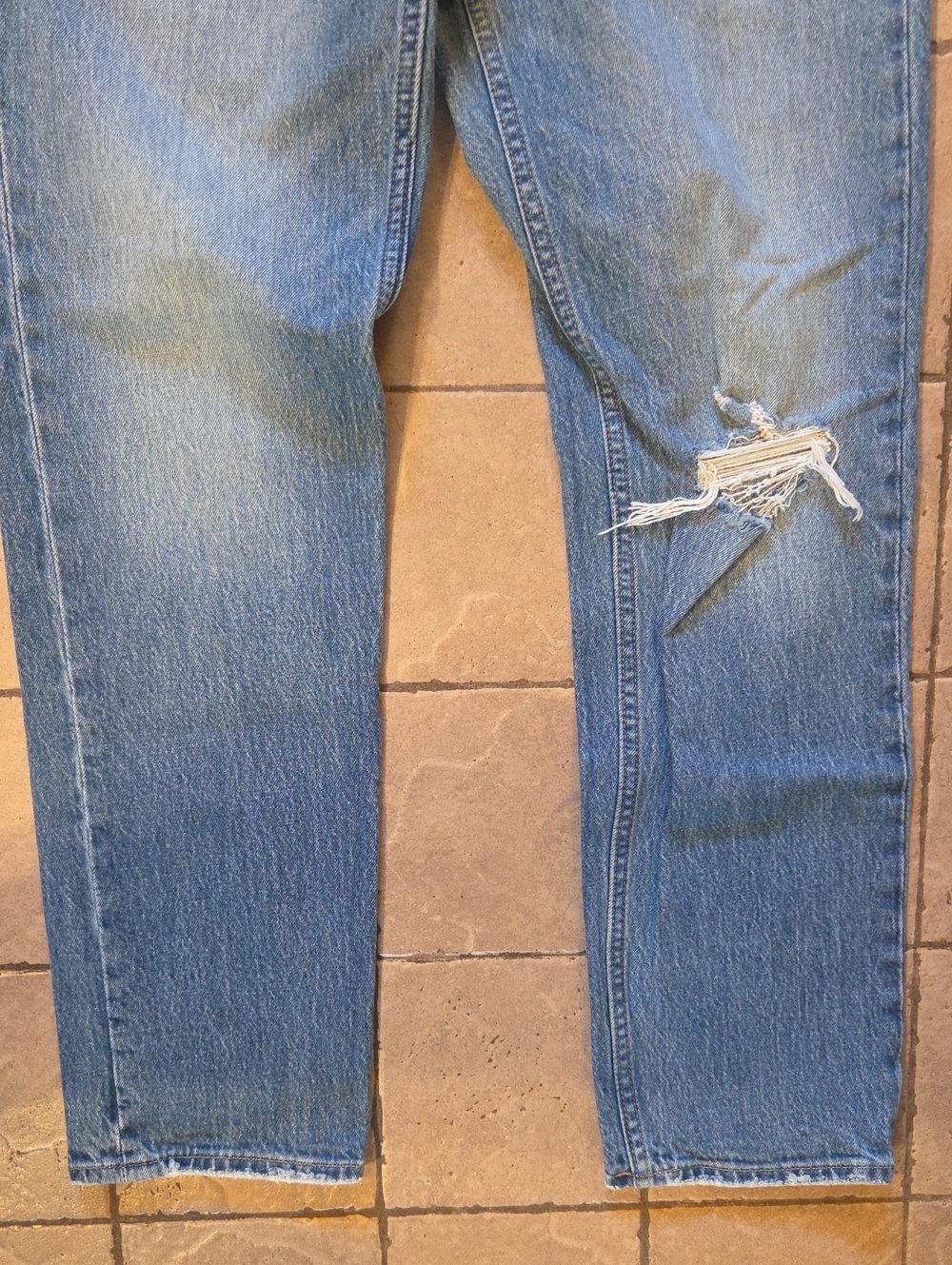 Great Condition Gap Sky High Cheeky Straight Jeans - Picture 3 of 6